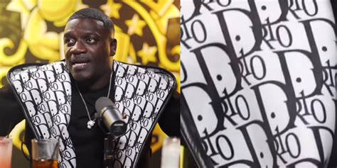 akon in fake dior|akon dior drio jacket.